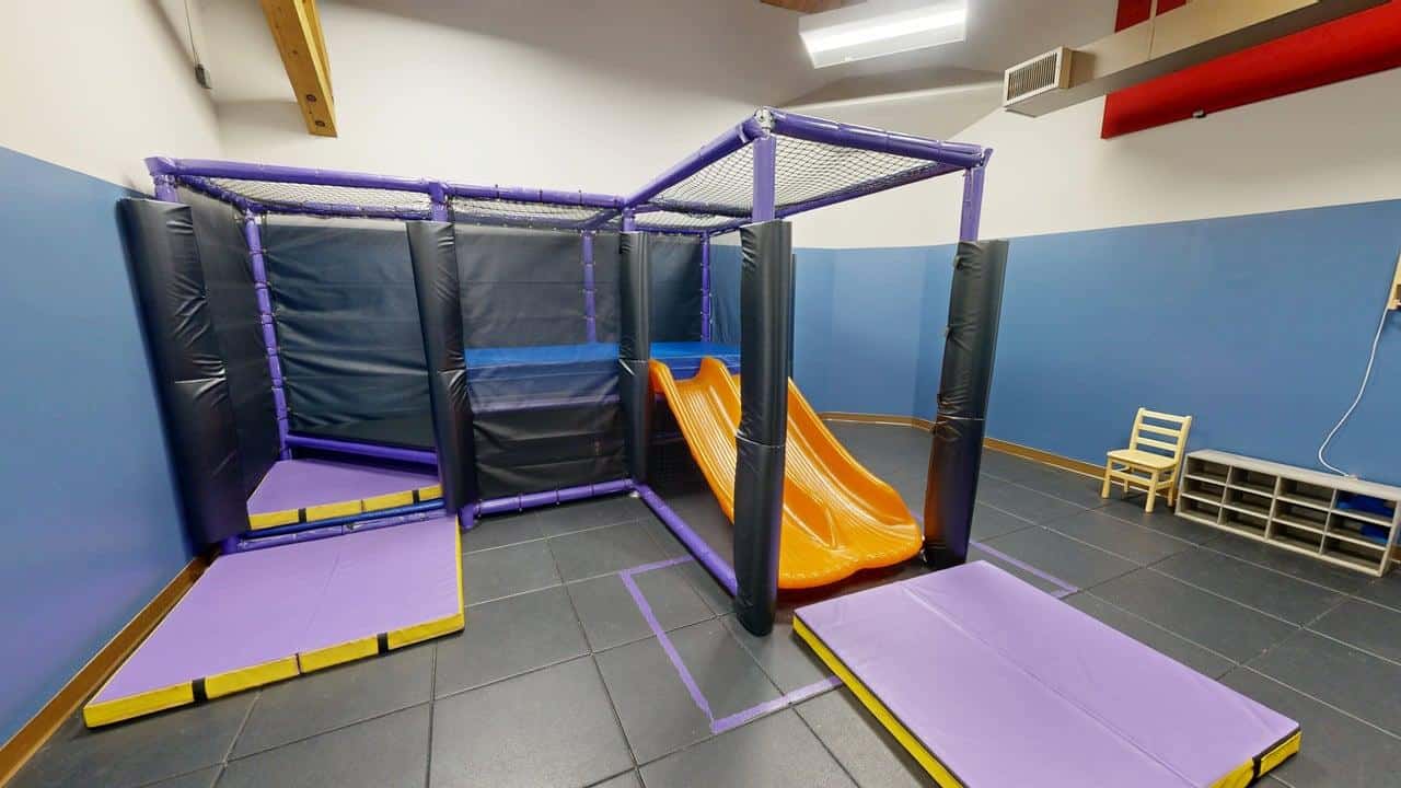 Farmington Motor Room 2